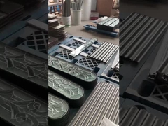 কাস্টমাইজড বৃত্তাকার শীর্ষ রঙিন অভ্যন্তরীণ দরজা জিংক ক্যামিং সঙ্গে গ্লাস সন্নিবেশ