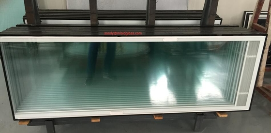 বহিঃপ্রাঙ্গণ দরজার তাপ নিরোধক OEM-এর জন্য গ্লাস ফ্ল্যাট শেপ ব্লাইন্ডের মধ্যে 25.4 মিমি ব্লাইন্ডস